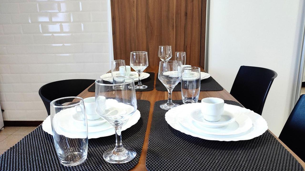 Lindos Studios Centro/Wifi/Garagem Foz do Iguaçu Zewnętrze zdjęcie